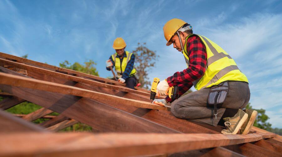 Professional Flat Roofing Installation services in Carrollton, OH